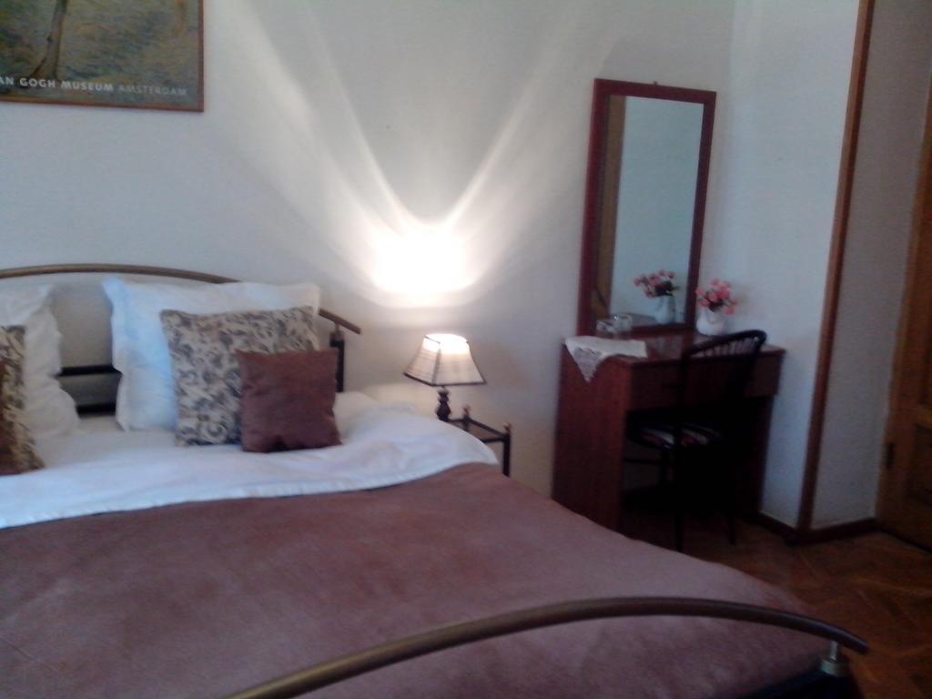 Classic Hotel Tbilisi Esterno foto